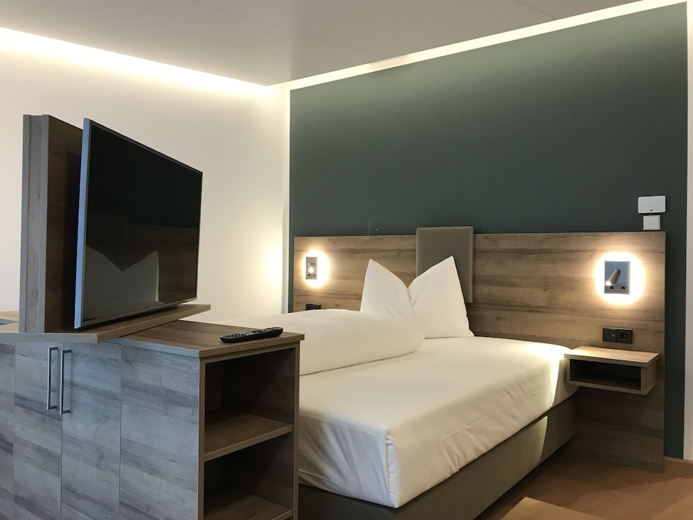 

Roma - Dachau - WESTSIDE Hotel