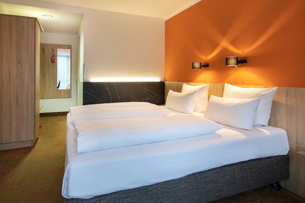 

Bologna - Stoccarda - ACHAT Hotel Stuttgart Airport Messe