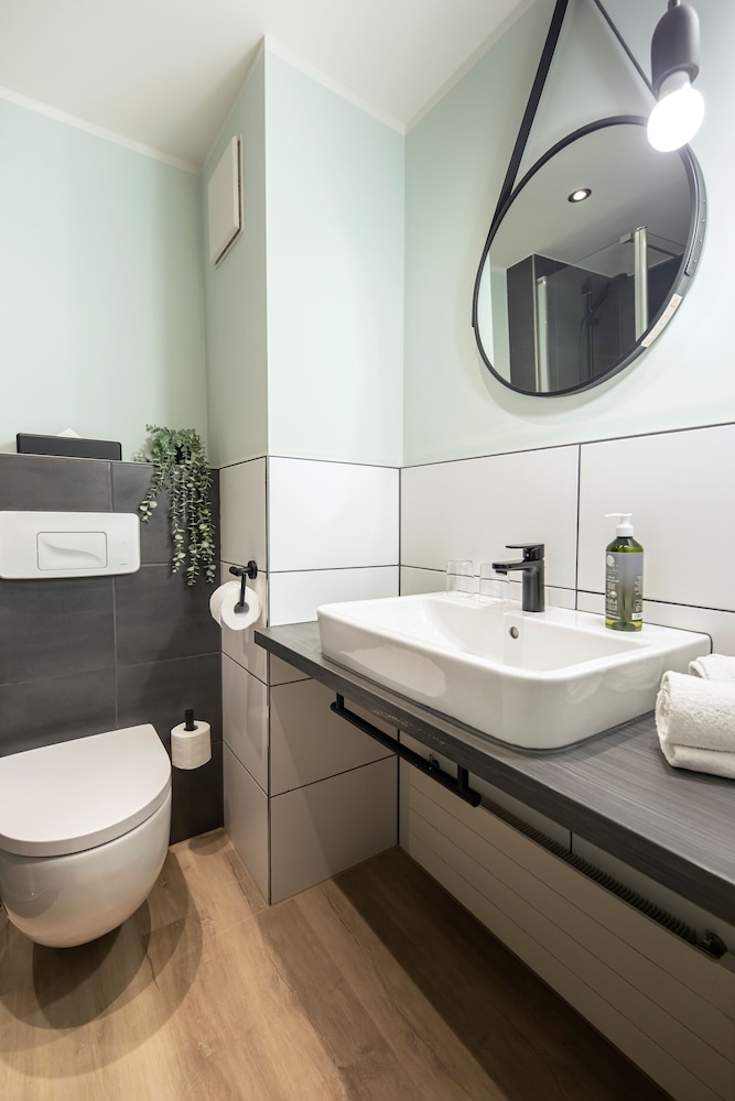 

Bari - Stoccarda - ACHAT Hotel Stuttgart Airport Messe