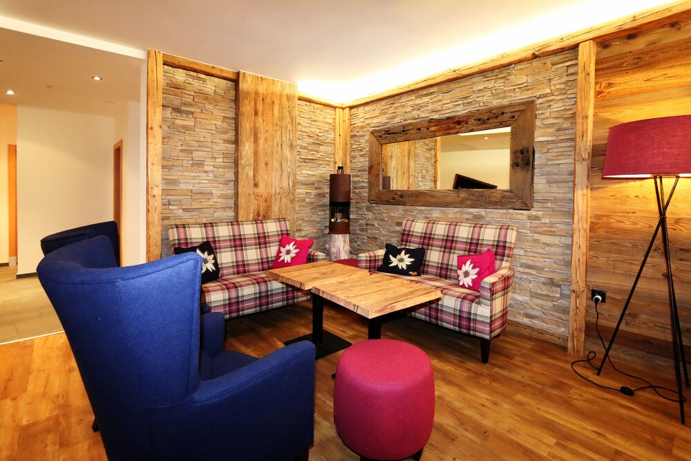

Bologna - Saas-Fee - Amber Ski-in/out Hotel & Spa
