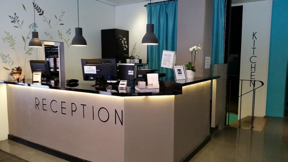 

Lamezia Terme - Uppsala - Hotell Centralstation