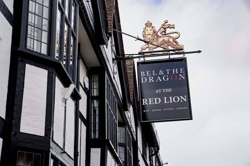Bel and The Dragon at Red Lion Wendover