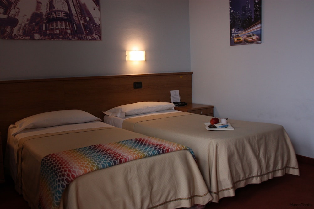 

Torino - Alessandria - Hotel Lux