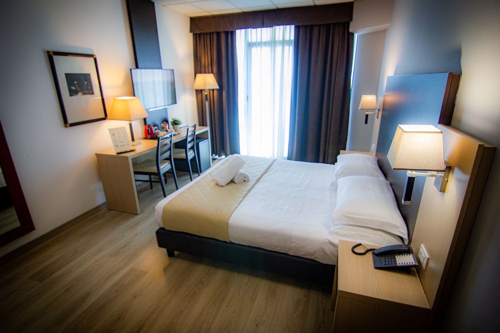 

Catania - Pistoia - Tuscany Inn