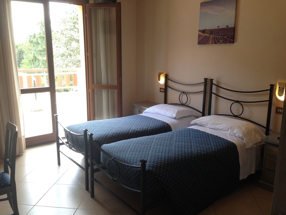 

Roma - Chianciano Terme - Villa Hotel Del Sole
