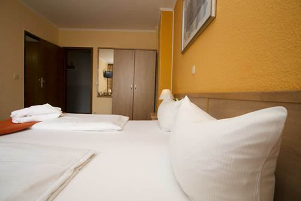 

Palermo - Berlino - Hotel Spreewitz am Kurfürstendamm