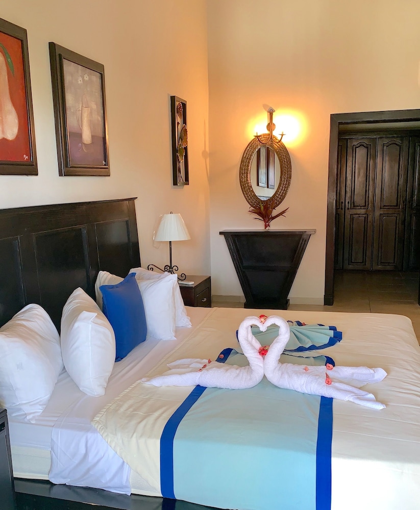 

Lamezia Terme - Bávaro - The MT Hotel