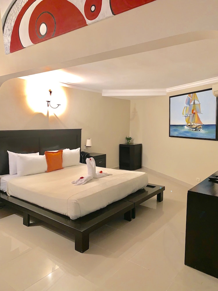 

Palermo - Punta Cana - The MT Hotel