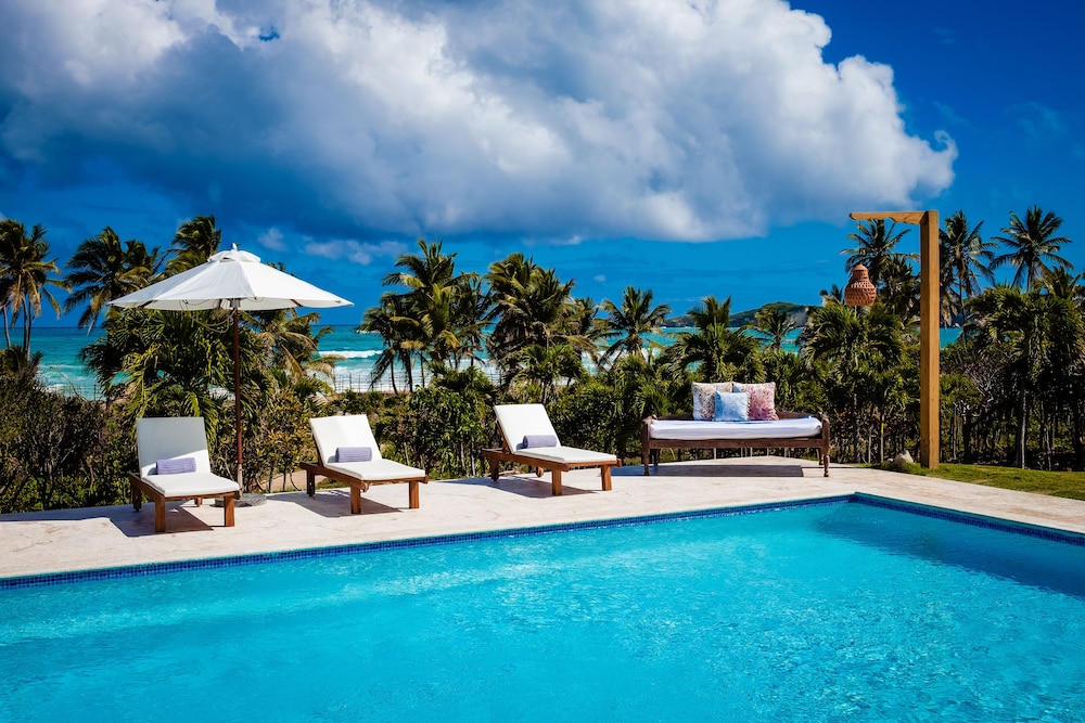 

Cagliari - Uvero Alto - Selectum Hacienda Punta Cana