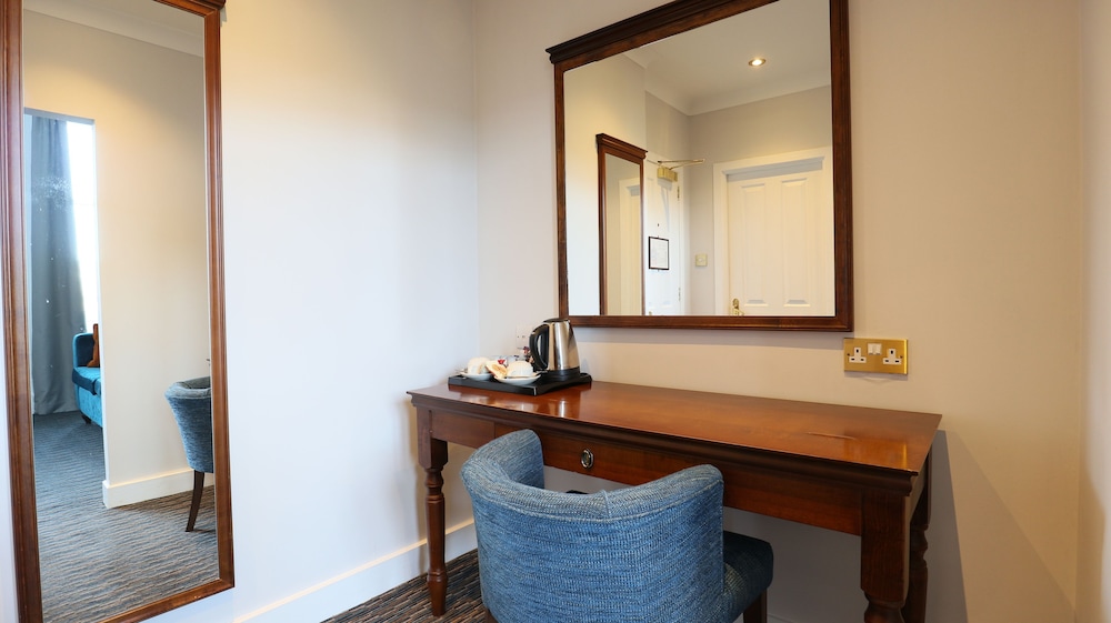 

Bari - Inverness - Columba Hotel Inverness by Compass Hospitality