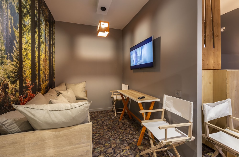 

Cagliari - Arc 2000 - Hotel Base Camp Lodge - Bourg Saint Maurice