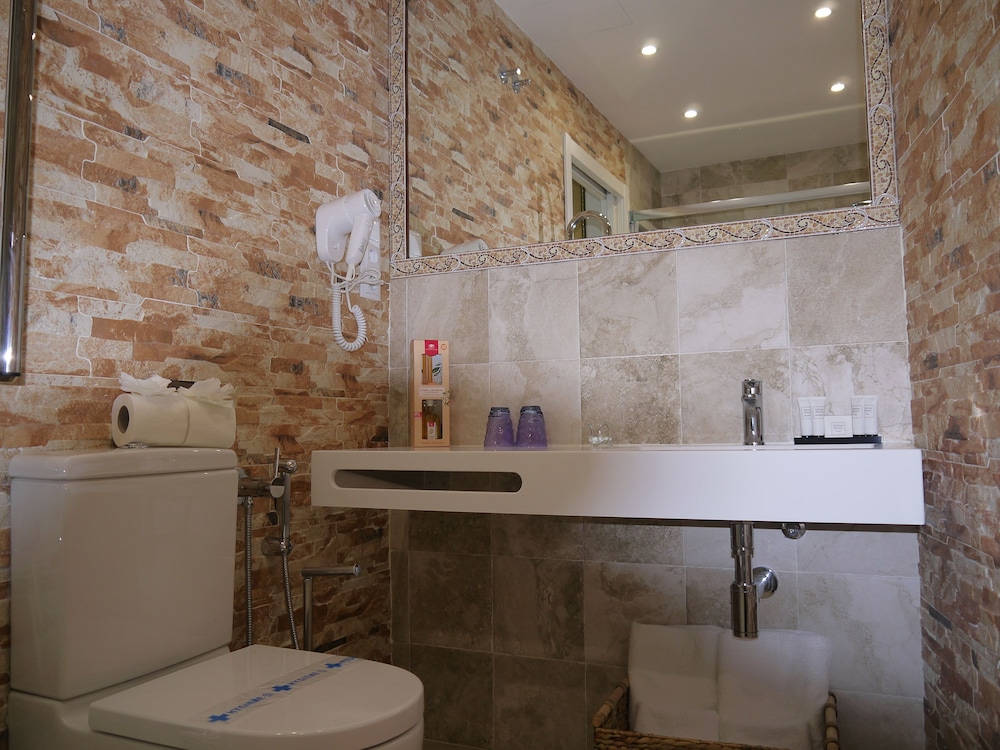 

Milano - Calpe - Hotel Maravillas del Mundo