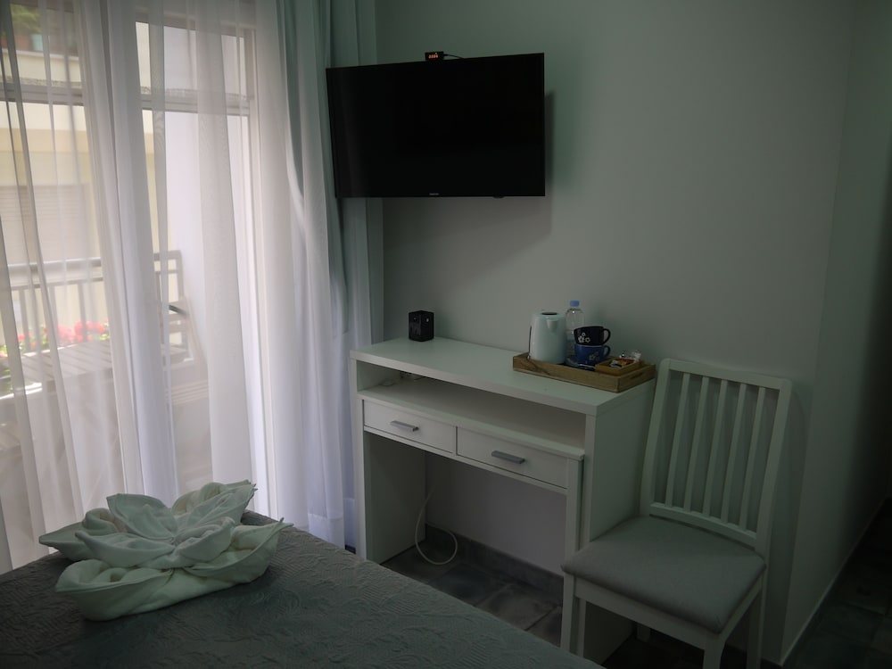 

Milano - Calpe - Hotel Maravillas del Mundo