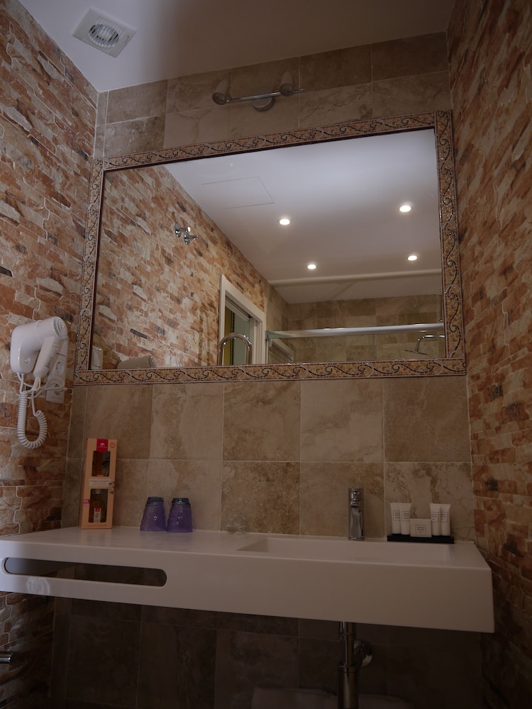 

Milano - Calpe - Hotel Maravillas del Mundo