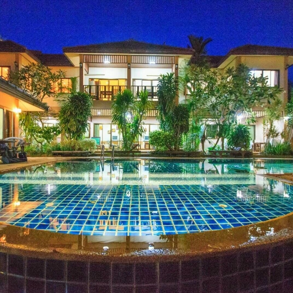 

Roma - Bangrak Beach - Koh Samui - Meewaya Hotel