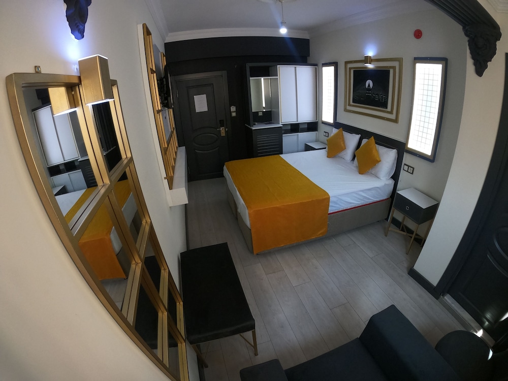 

Milano - Antalya - Exporoyal Hotel