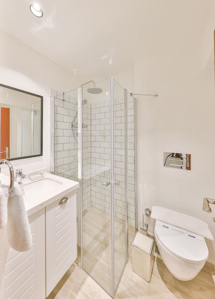 

Milano - Kalkan - Zinbad Hotel Kalkan