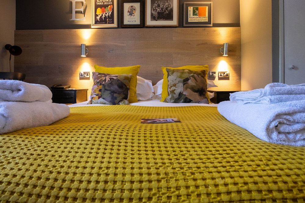 

Roma - Hillingdon - Bridge Hotel
