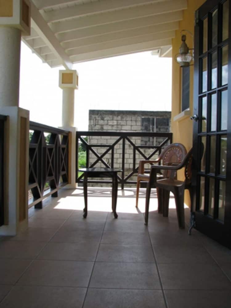 

Milano - Hastings - Maya's Bajan Villas - Unit B