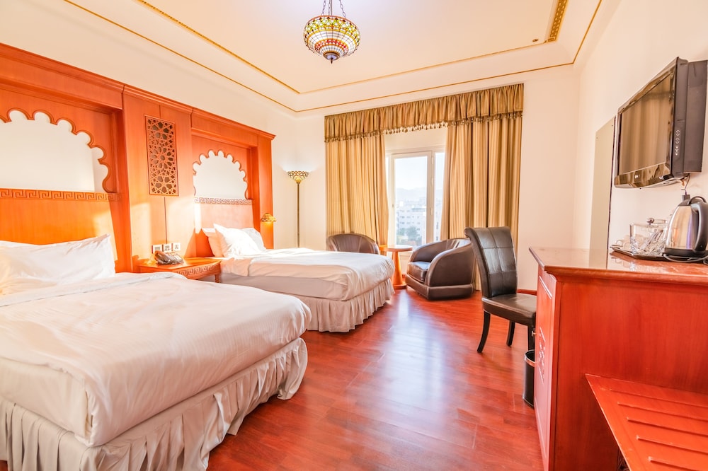 

Milano - ‘Udhaybah - Platinum Hotel