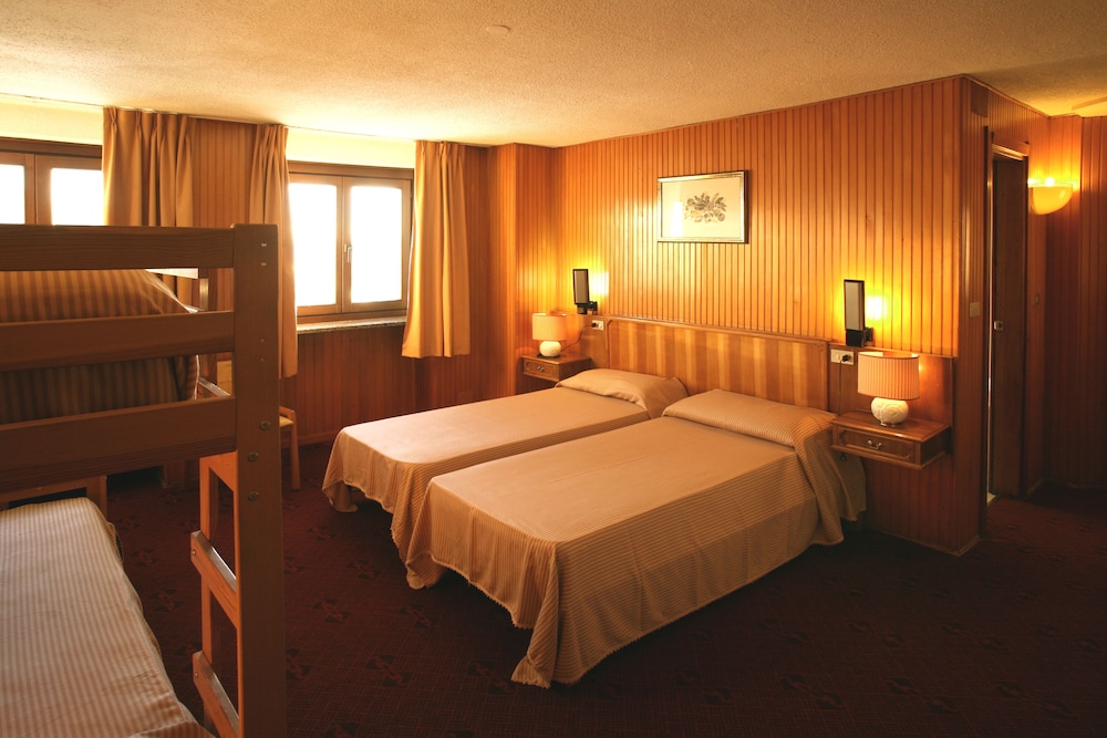 

Alghero - Cervinia - Hotel lo Stambecco