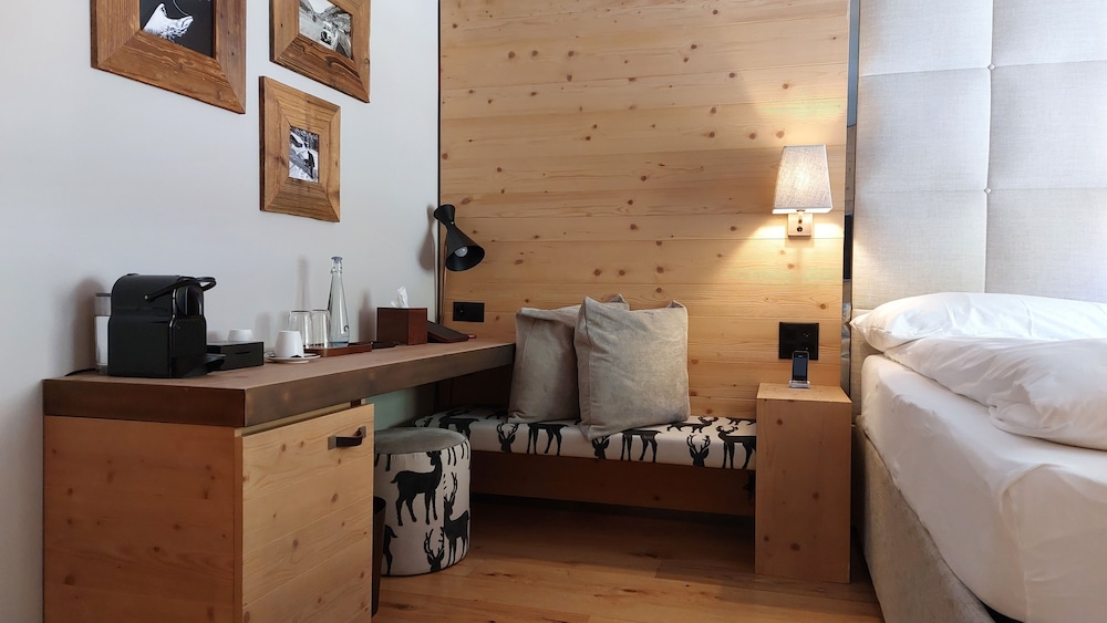 

Milano - Grimentz - Chandolin Boutique Hotel
