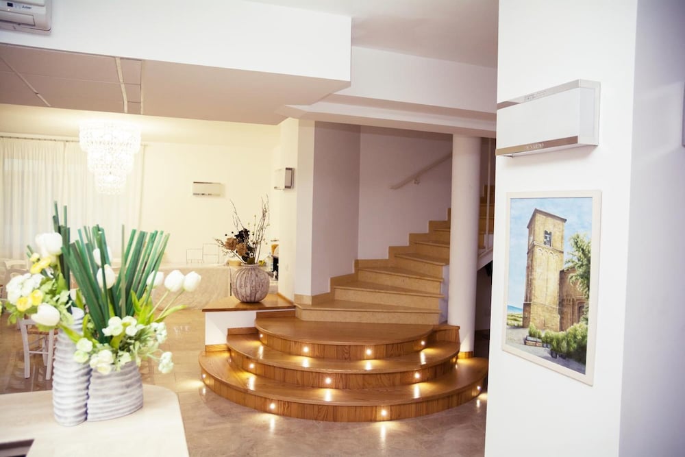 

Milano - Montenero di Bisaccia - Hotel Di Nardo