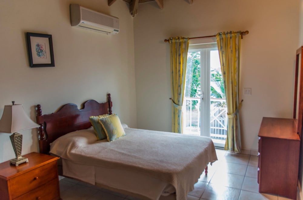 

Milano - Bolans - HBK Villa Rentals at Jolly Harbour