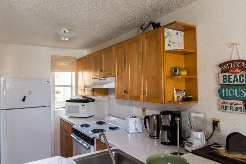 

Milano - St. John's - HBK Villa Rentals at Jolly Harbour