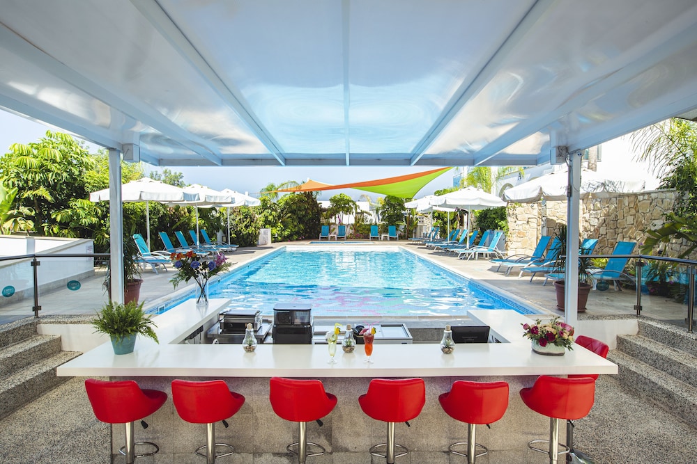 

Bologna - Polis - Latchi Escape Hotel and Suites