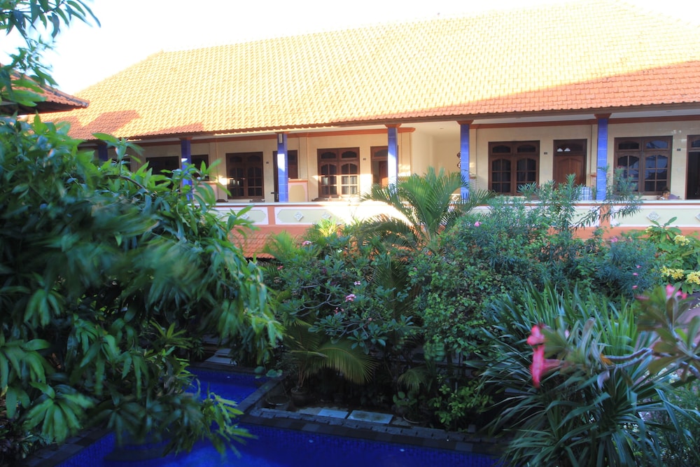 

Milano - Legian Beach - Cempaka 3 Inn