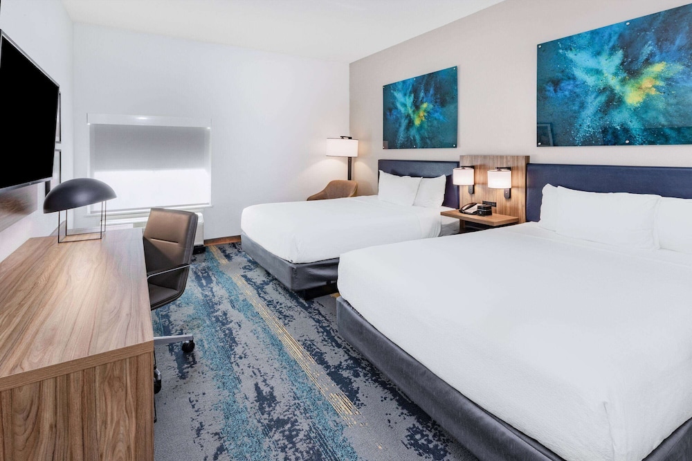 

Roma - Texas City - La Quinta Inn & Suites by Wyndham Texas City I-45