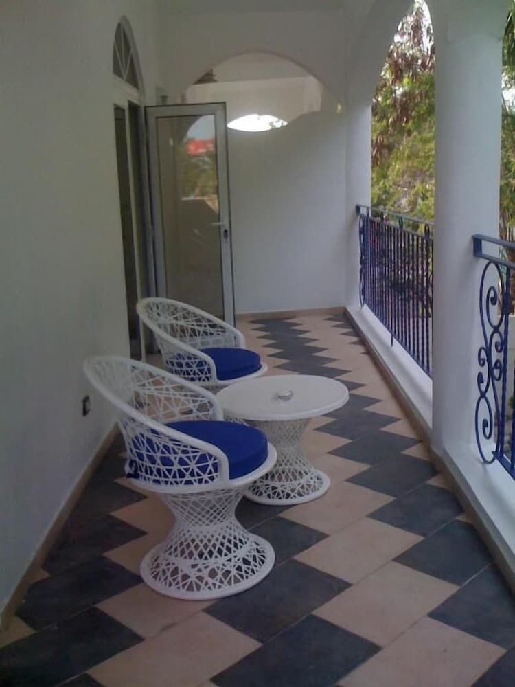 

Cagliari - Boca Chica - Hotel Villa Capri Salon & SPA