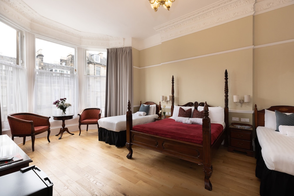 

Lamezia Terme - Leith - The Haymarket Hotel