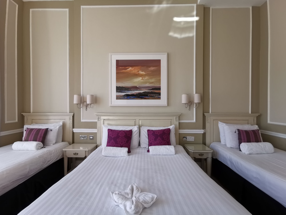 

Bologna - Leith - The Haymarket Hotel