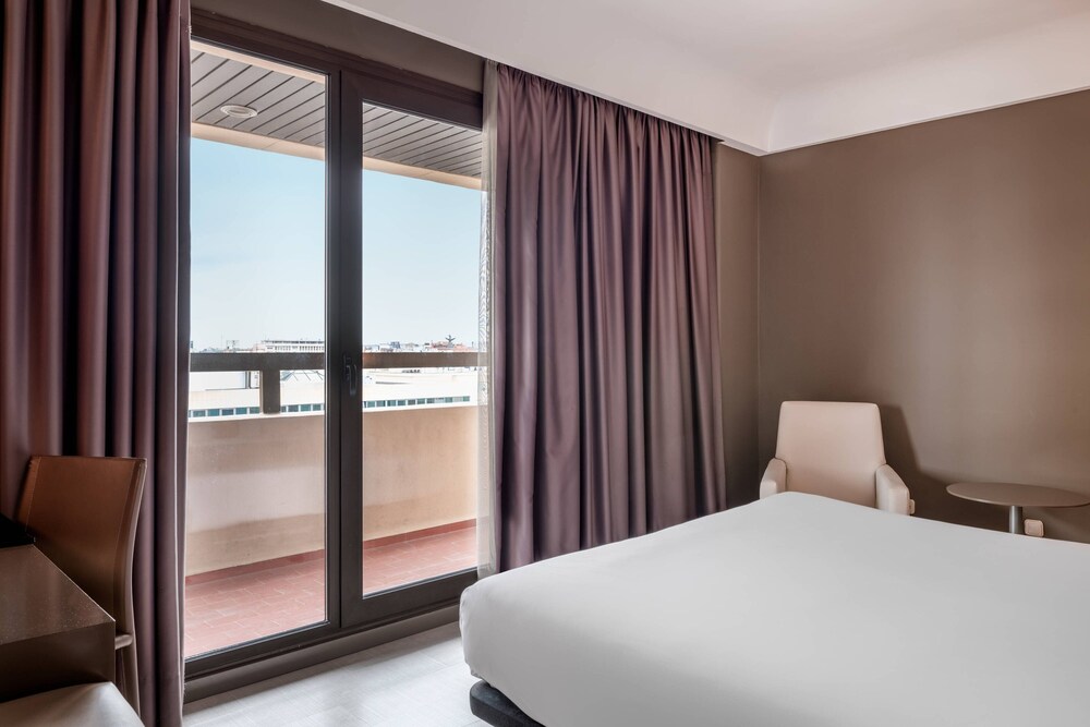 

Genova - Las Palmas de Gran Canaria - AC Hotel Iberia Las Palmas by Marriott