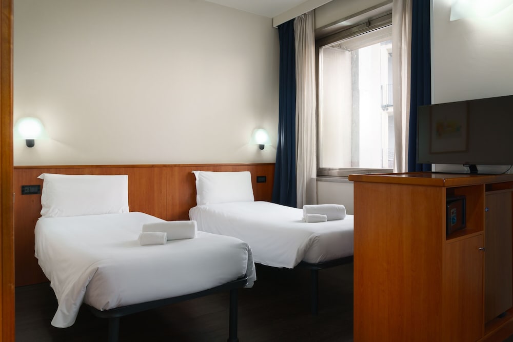 

Catania - Venaria Reale - B&B Hotel Torino President