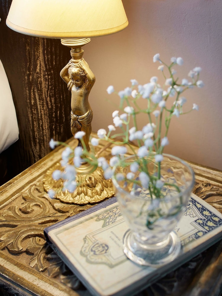 

Milano - Costa Brava, Spagna - La Indiana de Begur, Petit Hotel Boutique