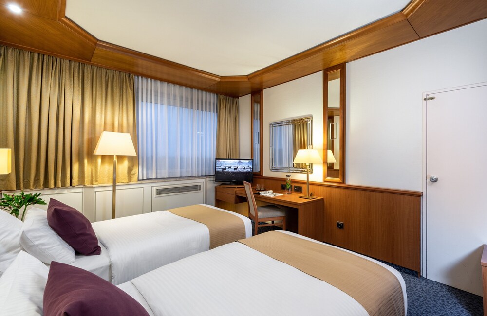

Napoli - Francoforte sul Meno - Leonardo Hotel Frankfurt City South