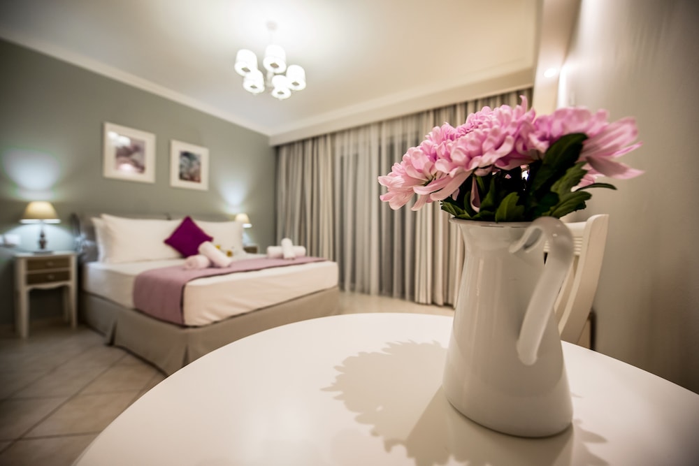 

Napoli - Nikiana - Lefkadio Suites