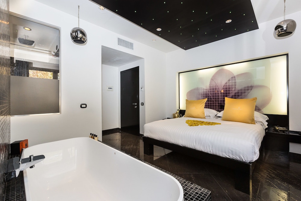 

Torino - Castel di Decima - JC Hotel