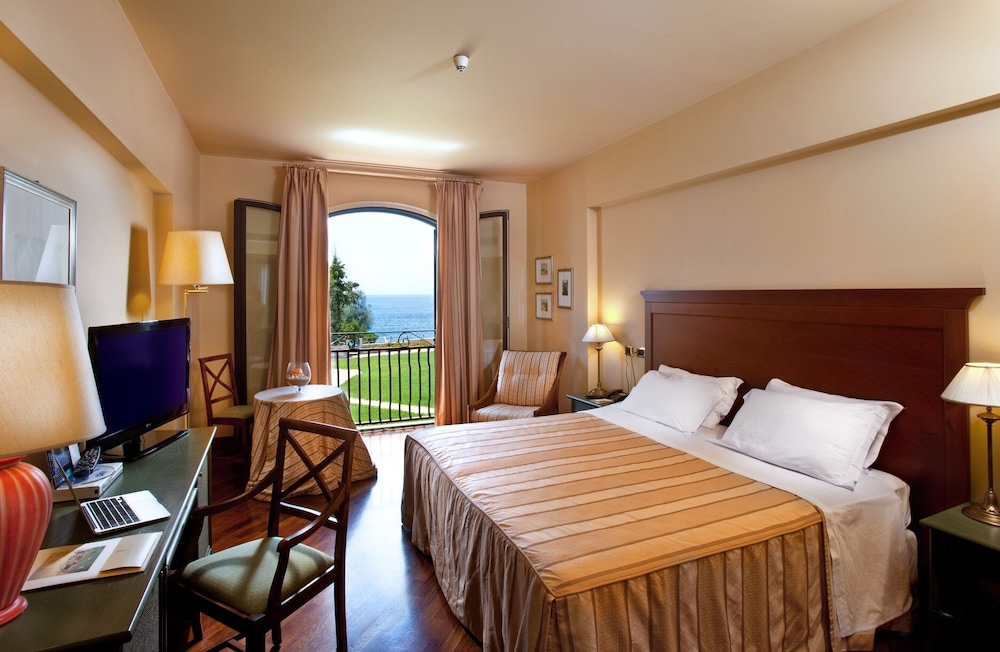 

Ancona - Acireale - Grand Hotel Baia Verde
