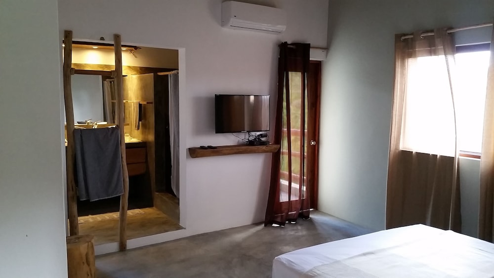 

Roma - Las Terrenas - Residencia El Balata