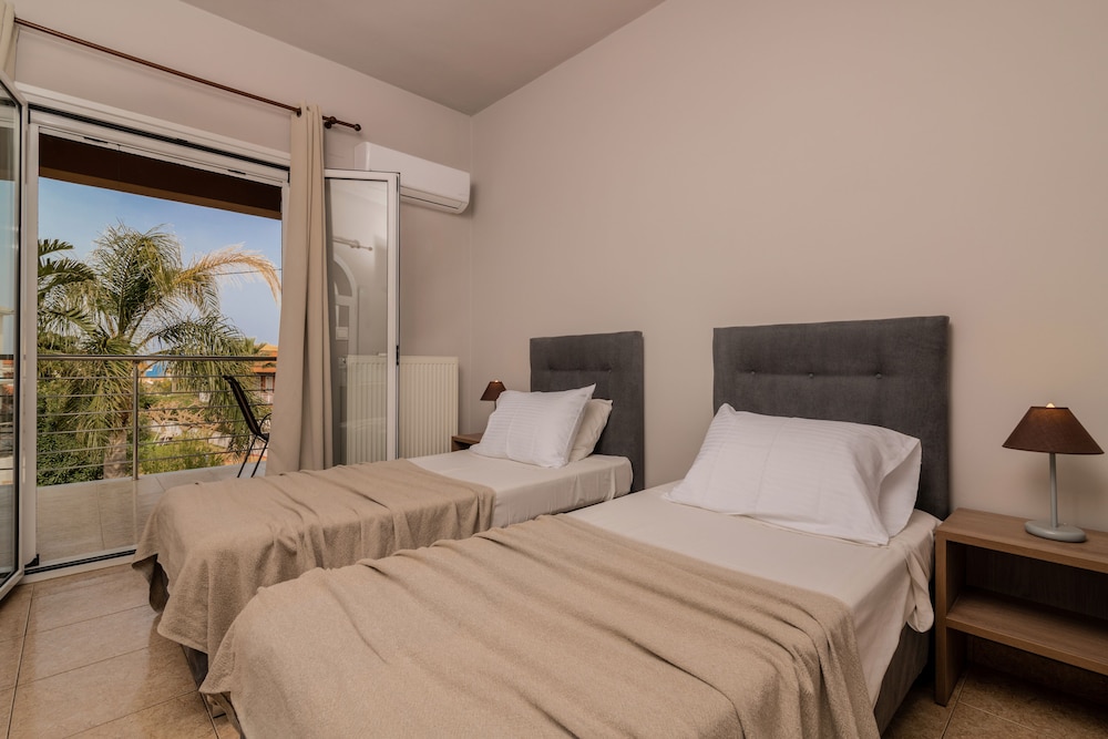 

Bari - Tsilivi - Armonia Boutique Hotel