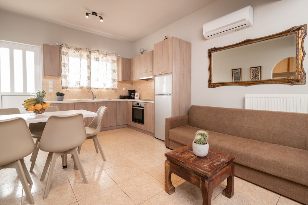 

Milano - Kallithea (Zakinthos) - Armonia Boutique Hotel