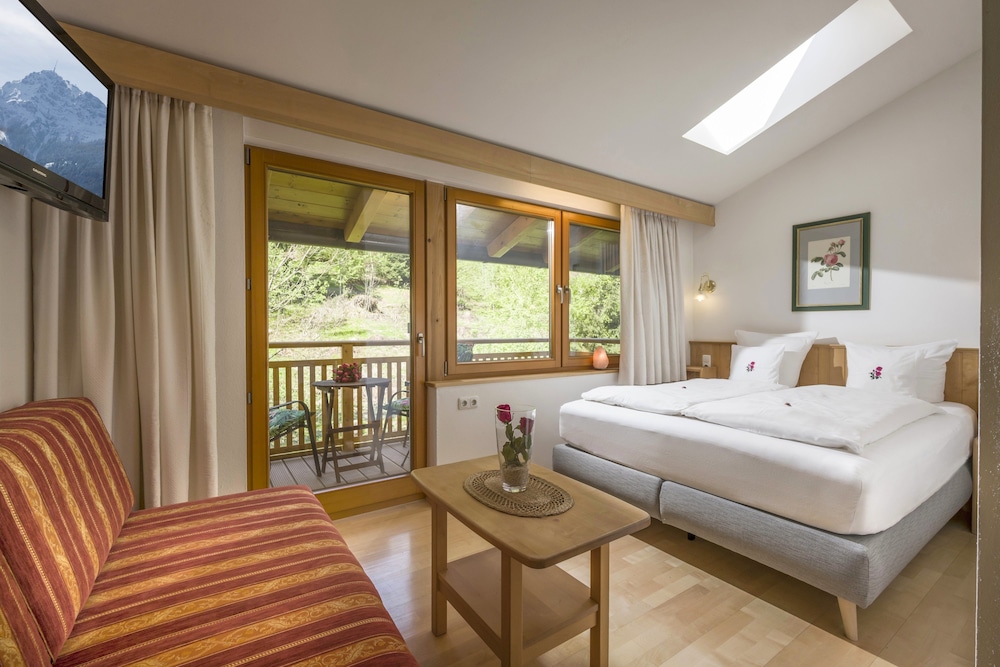 

Napoli - Kirchberg in Tirol - Gartenhotel Rosenhof bei Kitzbühel