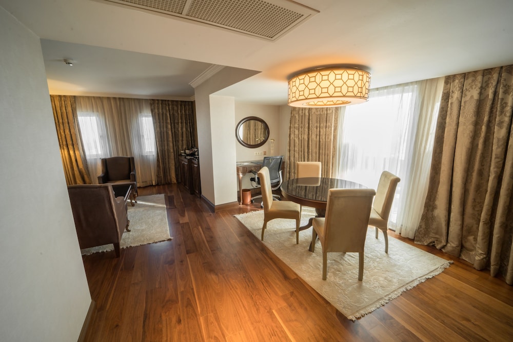 

Bologna - Kayseri - Wyndham Grand Kayseri