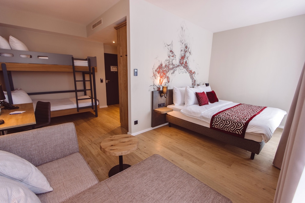 

Torino - Foresta Nera, Germania - Hotel Libertas elements pure