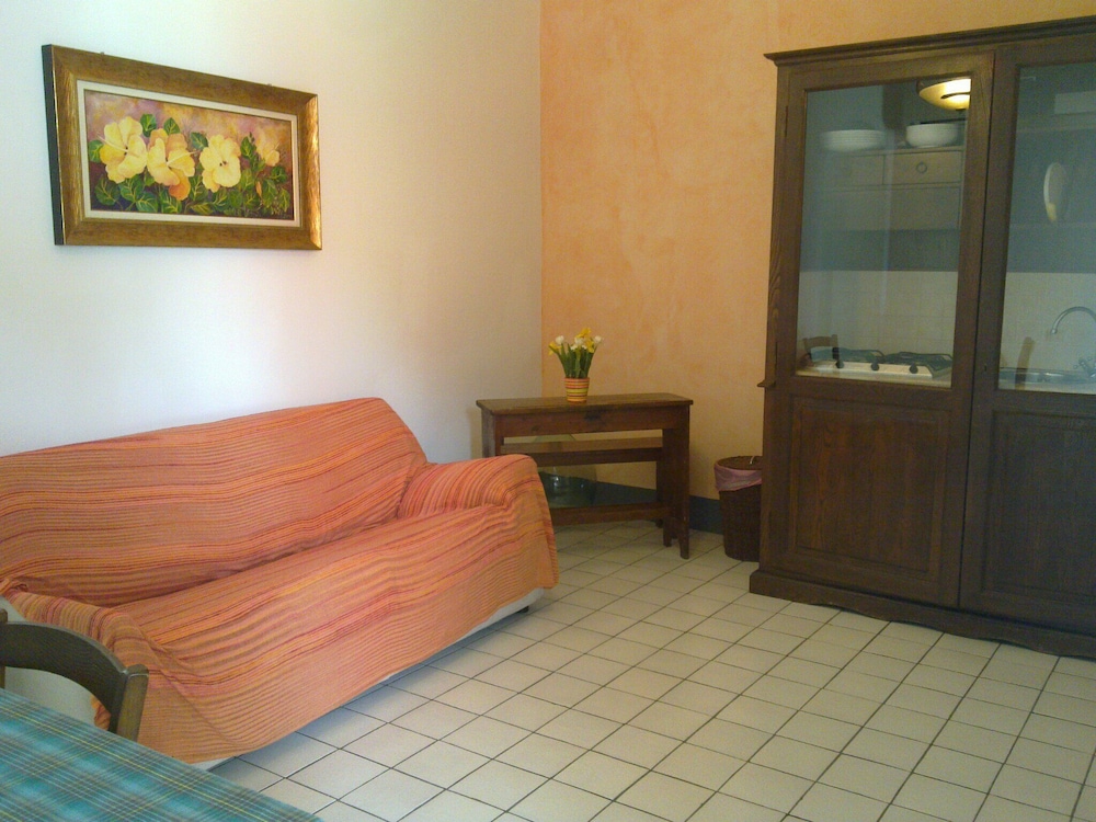 

Milano - Isole Eolie, Sicilia - Residence Acanto