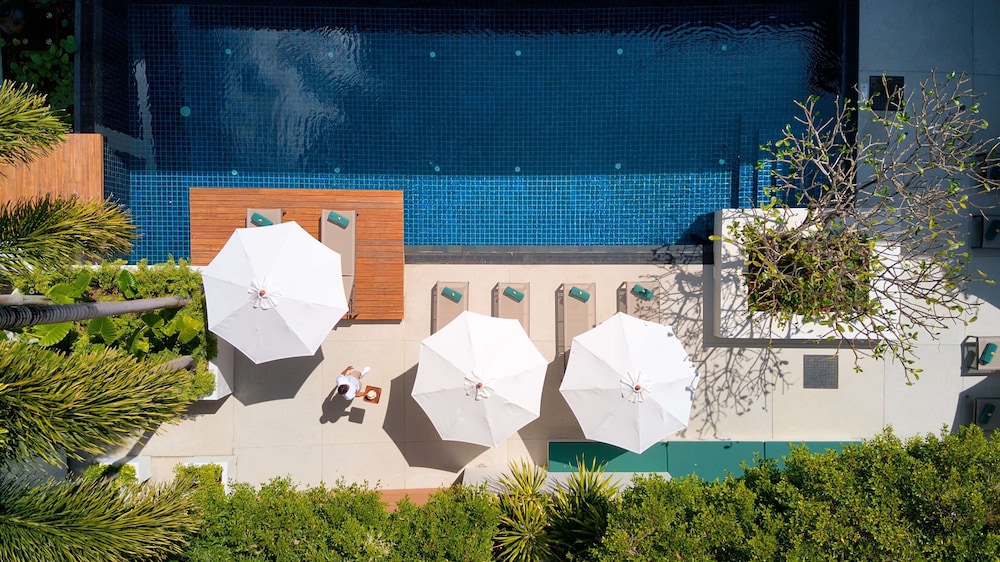 

Roma - Kamala Beach - OUTRIGGER Surin Beach Resort - SHA Extra Plus